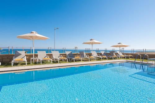 Irida beachfront Villa for 12 steps to amenities