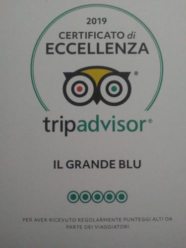 a sign for the olympics with an owl on it at Il Grande Blu in Terracina