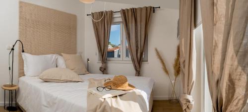Ένα ή περισσότερα κρεβάτια σε δωμάτιο στο Marula holiday home - with heated pool