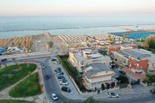 an aerial view of a town next to the ocean at il Sorriso di Angelina in Pescara