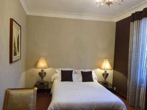 Gallery image of Hostellerie Restaurant Les Gorges de l'Aveyron in Bruniquel