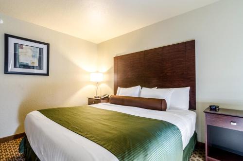 Cobblestone Inn & Suites Cambridge – Photos 5