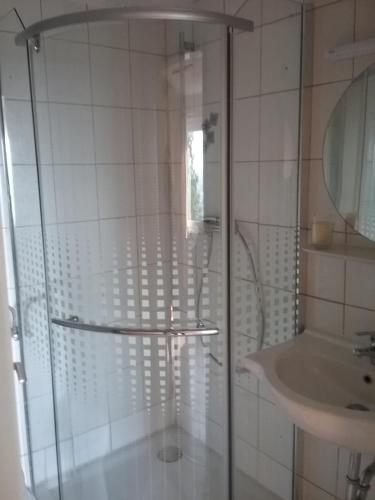 Un baño de Haus Biegger
