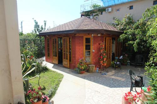 Gallery image of Guest House na Pribrezhnoy in Adler