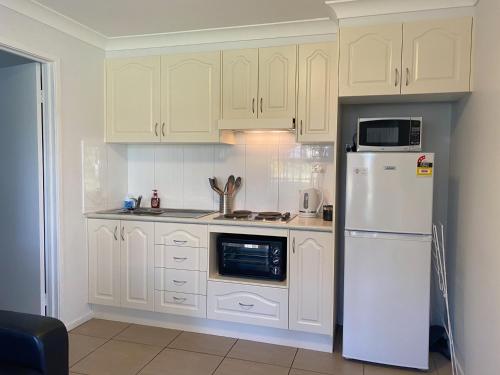 Dapur atau dapur kecil di Upper Hunter Annex