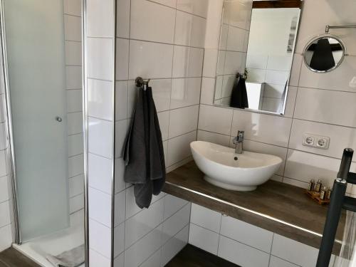 Koupelna v ubytování Hof Steinhütten Tiny Rooms