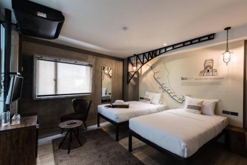 Gallery image of Westory Design Poshtel in Kanchanaburi City