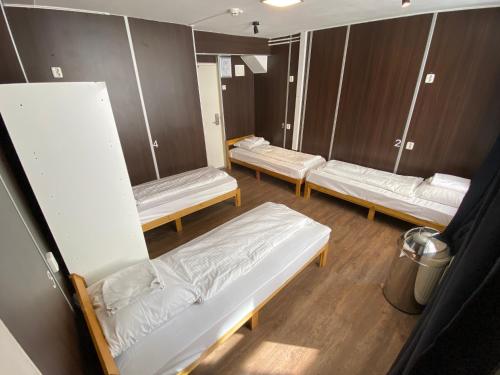 Katil atau katil-katil dalam bilik di Hostel Utopia