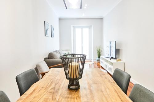 San Martin apartment by Basque Homes