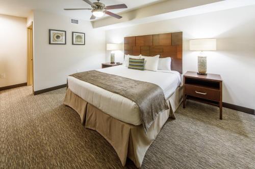 Holiday Inn Club Vacations Scottsdale Resort, an IHG Hotel Image