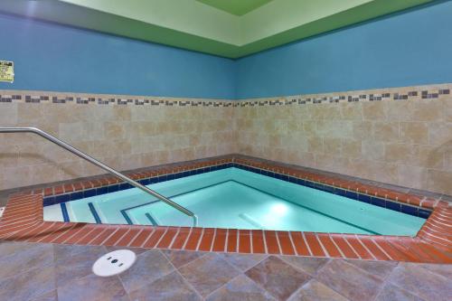 Gambar di galeri bagi Holiday Inn Express & Suites - Effingham by IHG di Effingham