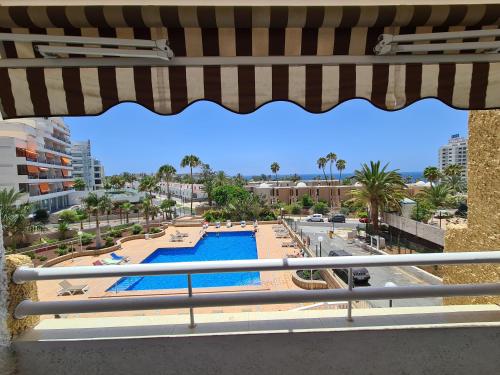 Borinquen only 280 meters to the beach, balcony with sea view, heated pool, Wifi
