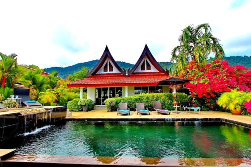 Fotografie z fotogalerie ubytování Koh Chang Beach Front 5 Bedroom Villa v destinaci Ko Chang