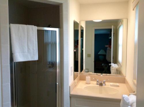 Gallery image of Island House Beach Resort 11 in Siesta Key