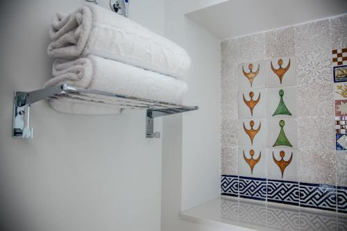 HOTEL TRIANA MONTALVAN