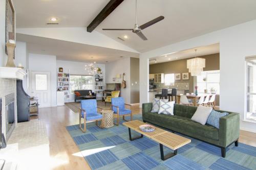 Bear Creek Modern – Photos 2