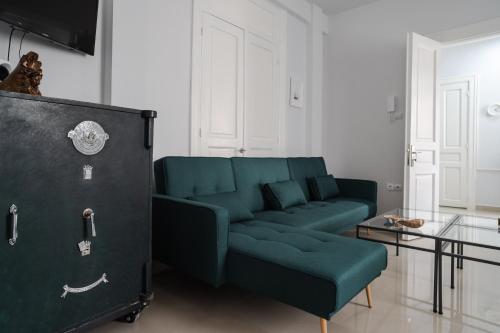 Kotinos, a historic neoclassical apartment