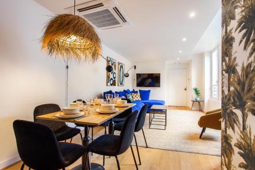 Photo de la galerie de l'établissement Charming apartment - 3BR-6P - Champs Elysées, à Paris