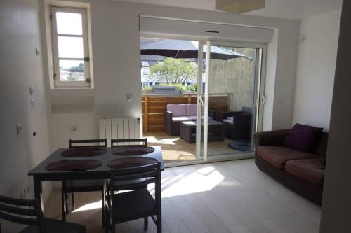 Vannes centre logement 3 pièces avec terrasse