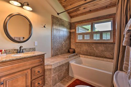 A bathroom at Renovated Home with Private Dock on Watauga Lake