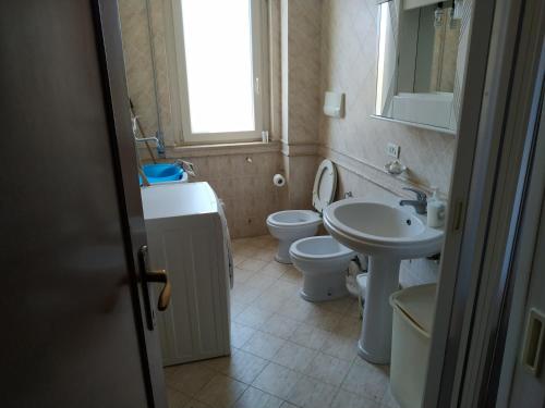 Koupelna v ubytování Scorcio sul Mare