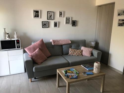 A seating area at Maison Chez Laurent