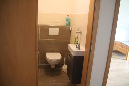 Ένα μπάνιο στο Ferien Wohnung Ellis