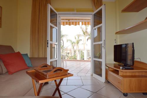 Colonial Suite