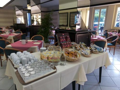 Φαγητό σε αυτό το ξενοδοχείο ή κάπου εκεί κοντά