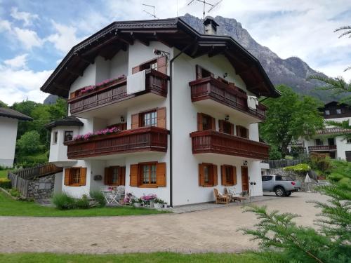 Nespecifikovaný výhled na hory nebo výhled na hory při pohledu z apartmánu