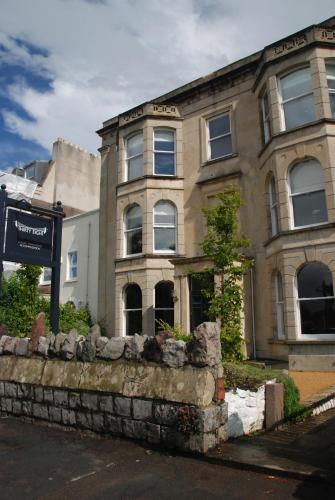 Number 38 Clifton photo 44