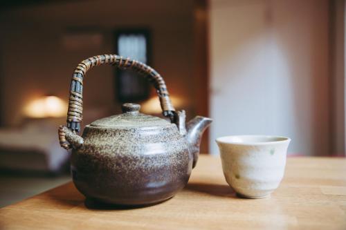 アドレス野沢にあるコーヒーまたはお茶