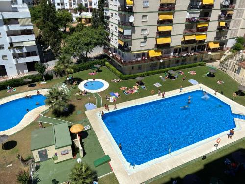 Benalmadena Costa, Estudio Las Naciones