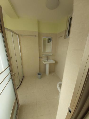 Ванная комната в Covitech-Jabavu Heights