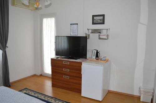 Rooms & Apartments Kvasić