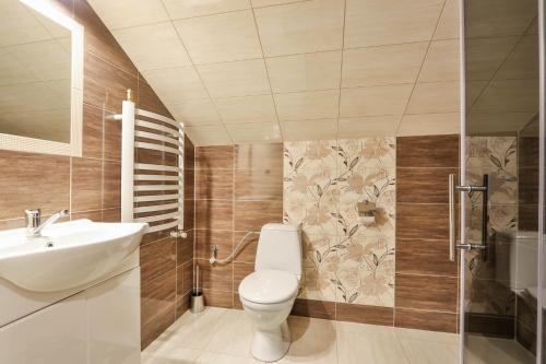 Phòng tắm tại Galicówka Pokoje Gościnne