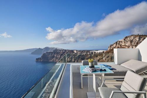 メガロホリにあるAlti Santorini Suitesのギャラリーの写真