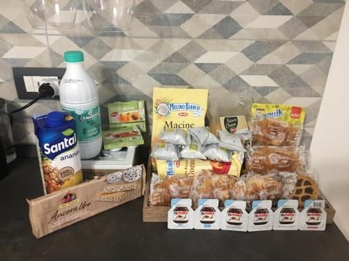 Makanan di atau berdekatan apartmen