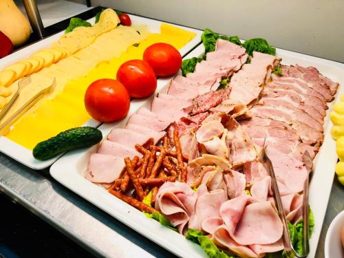 Jídlo v hotelu nebo okolí