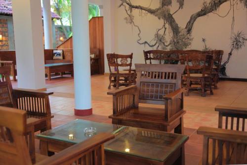 Ruang duduk di Wunderbar Beach Hotel