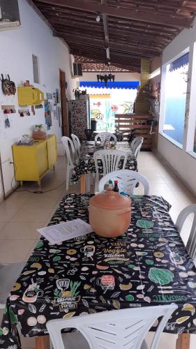 Reštaurácia alebo iné gastronomické zariadenie v ubytovaní Suítes Carapibus