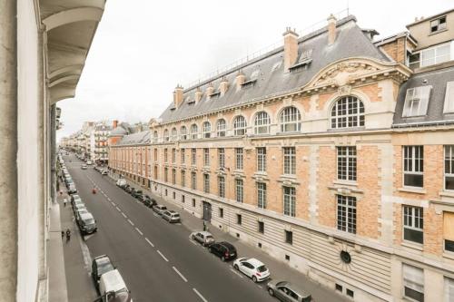 Luxembourg Garden Studio - Cozy Aldaro
