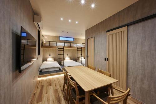 Katil atau katil-katil dalam bilik di Colors Hakata 1F - Vacation STAY 90008