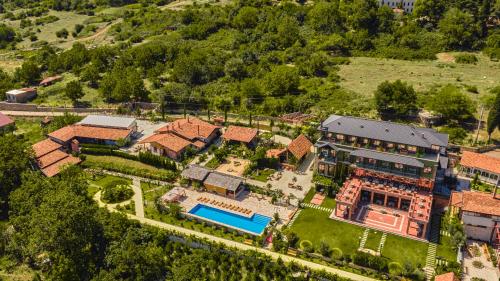Bazén v ubytování Ampelo Resort nebo v jeho okolí