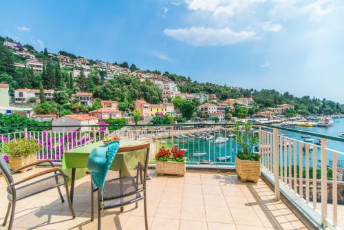 Gallery image of Room Sandra in Rabac