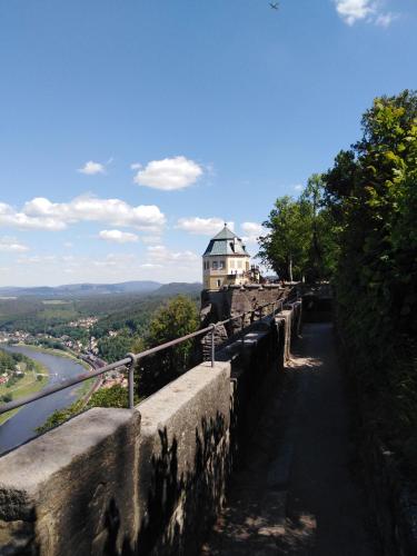 a view of the castle from the top of the wall at Landpension Haupt in Sebnitz