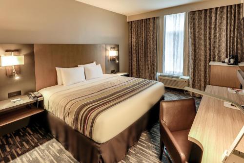 Country Inn & Suites by Radisson Nashville Airport TN Image