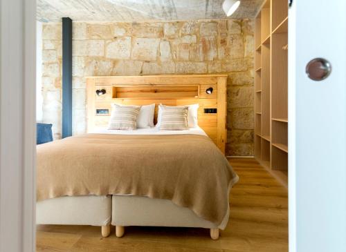 Cama o camas de una habitación en ERASMUS PLAZA