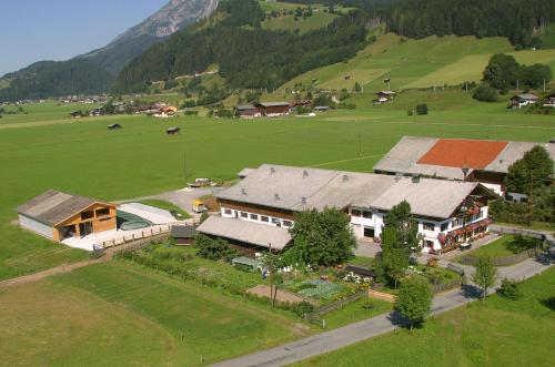 A bird's-eye view of Kleintödlinggut