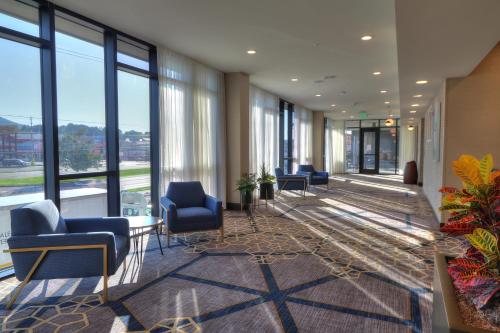Gallery image of Holiday Inn & Suites Pigeon Forge Convention Center, an IHG Hotel in Pigeon Forge
